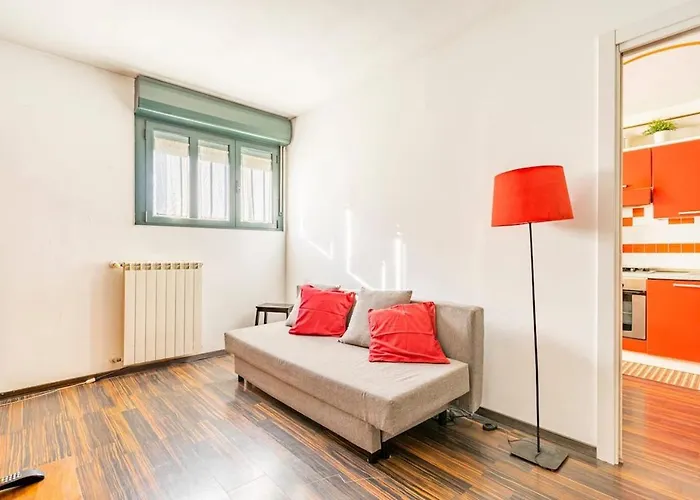 Lovely Navigli Apartament