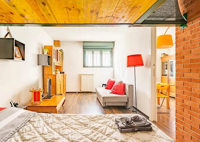 Lovely Navigli Apartament *